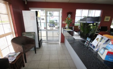Colonial Rose Motel – Reception