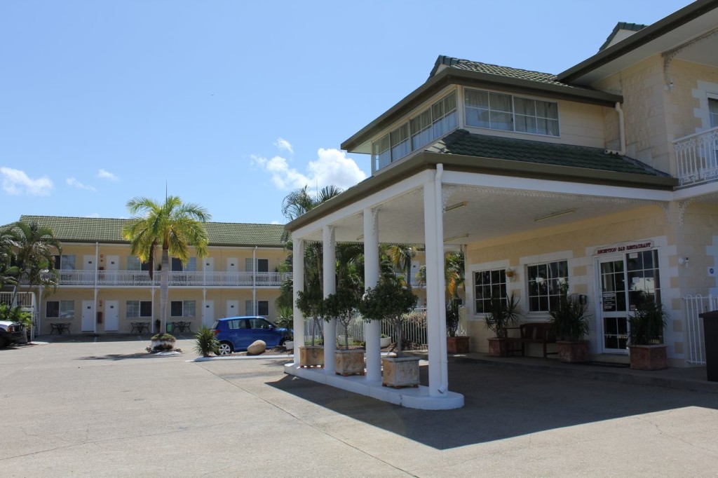 Colonial Rose Motel